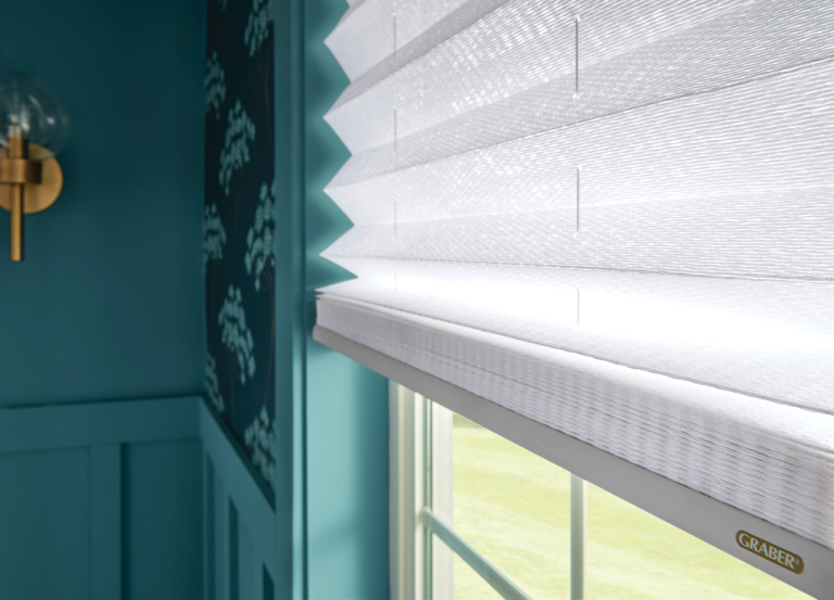 Graber Pleated Shades white
