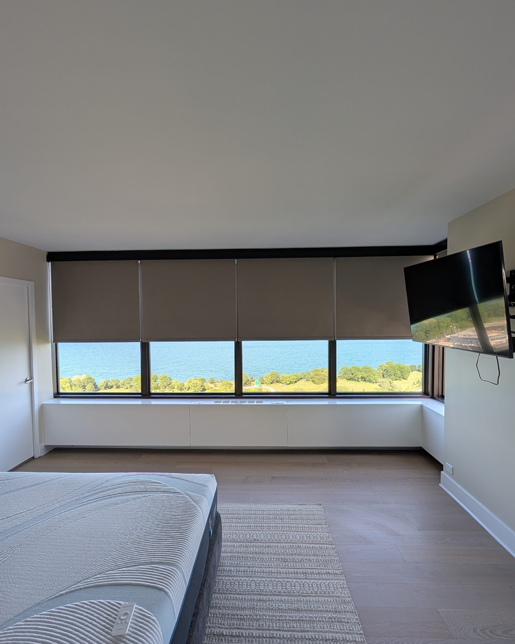 Chicago blinds and shades lakeview east blackout